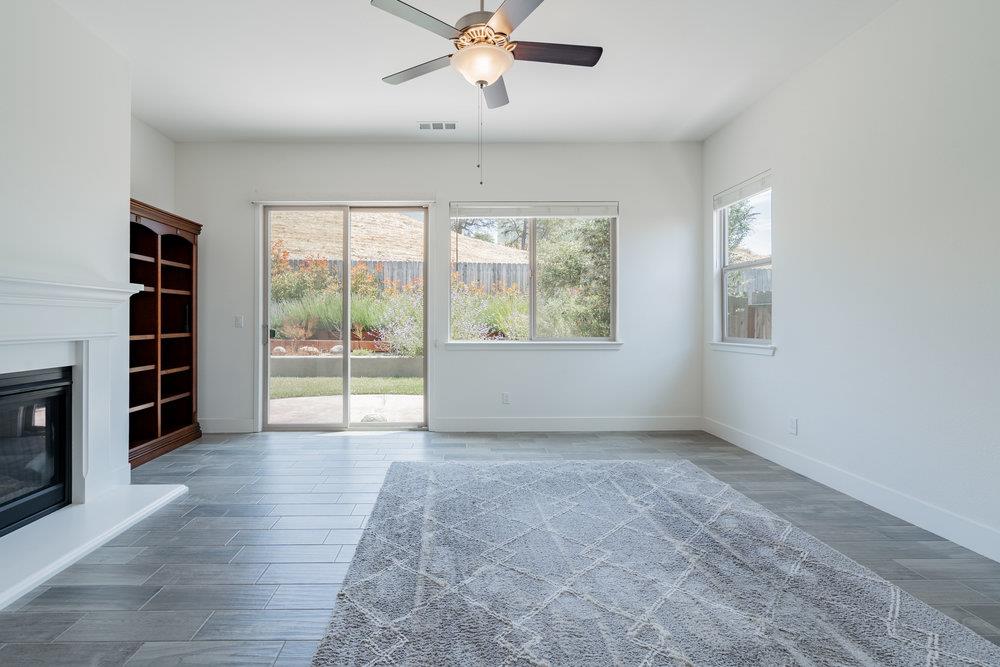 1631 Castlerock DR