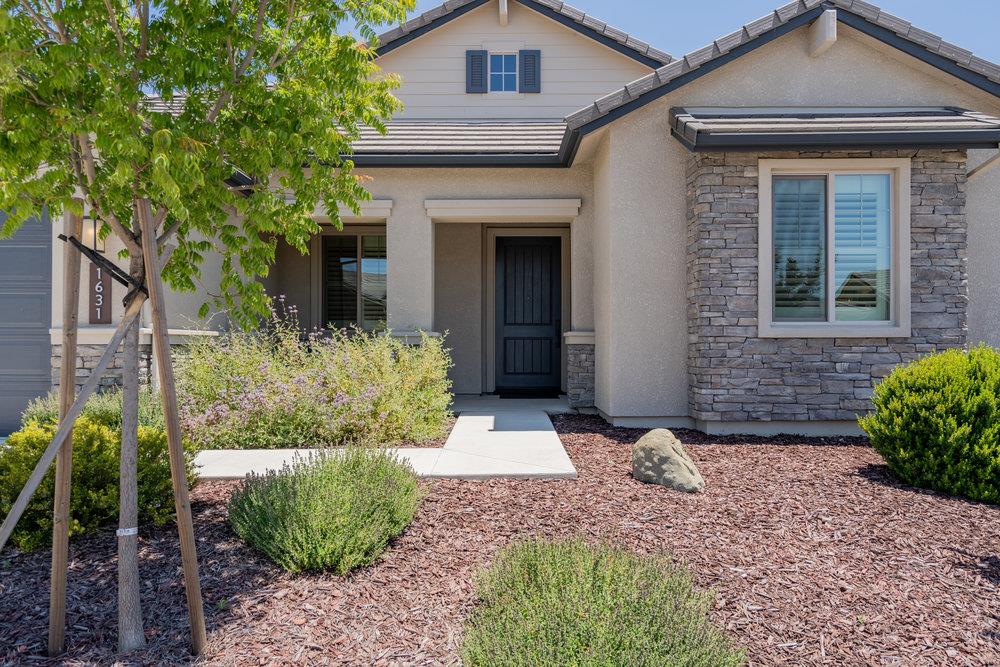 1631 Castlerock DR