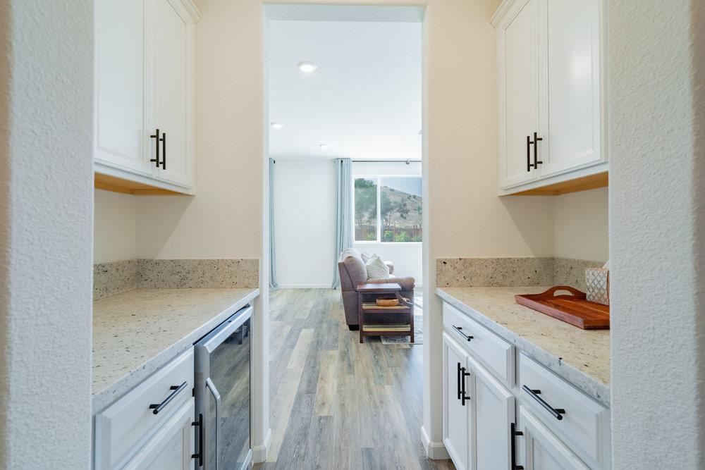 1171 Third ST