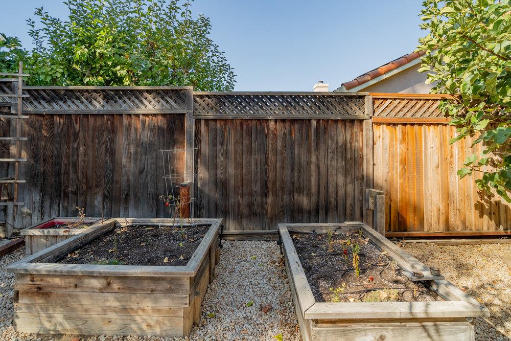 1205 Quail Ridge WAY