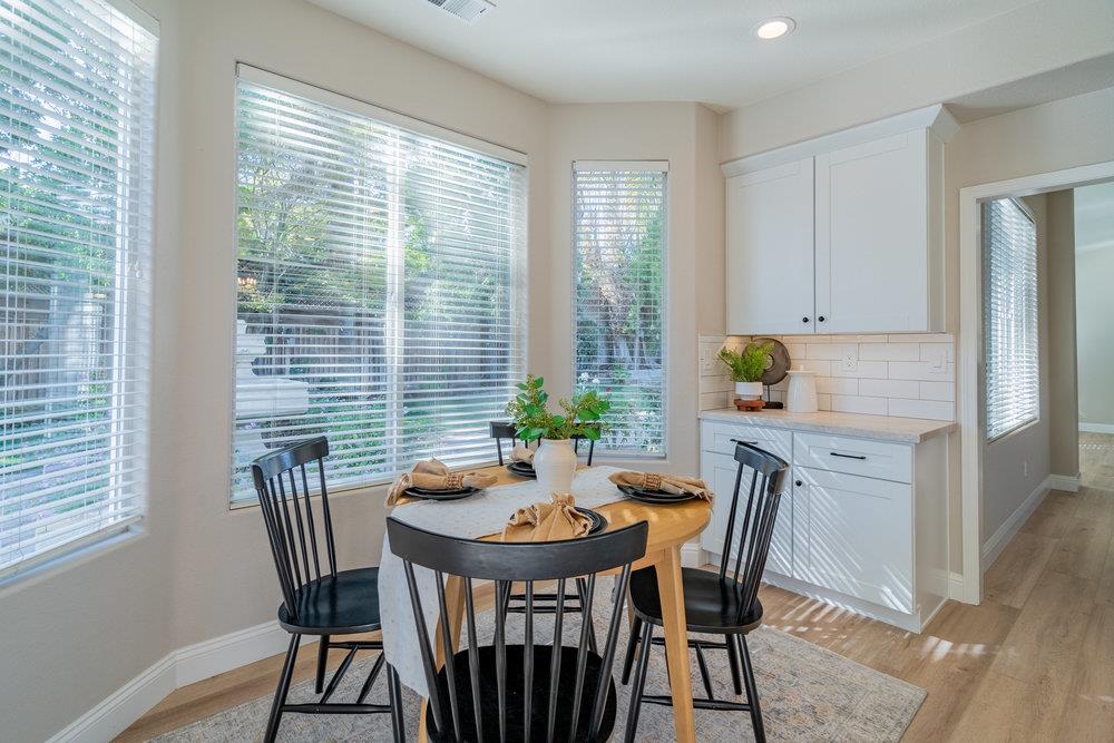 1205 Quail Ridge WAY