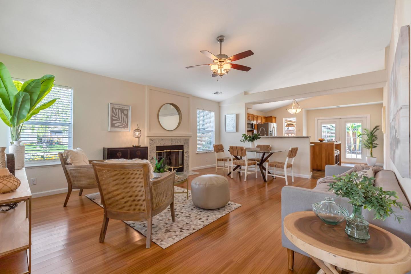 181 San Tropez DR
