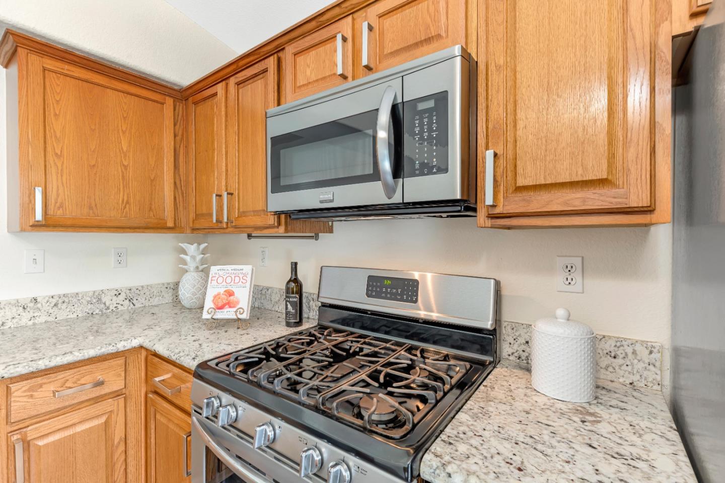 181 San Tropez DR