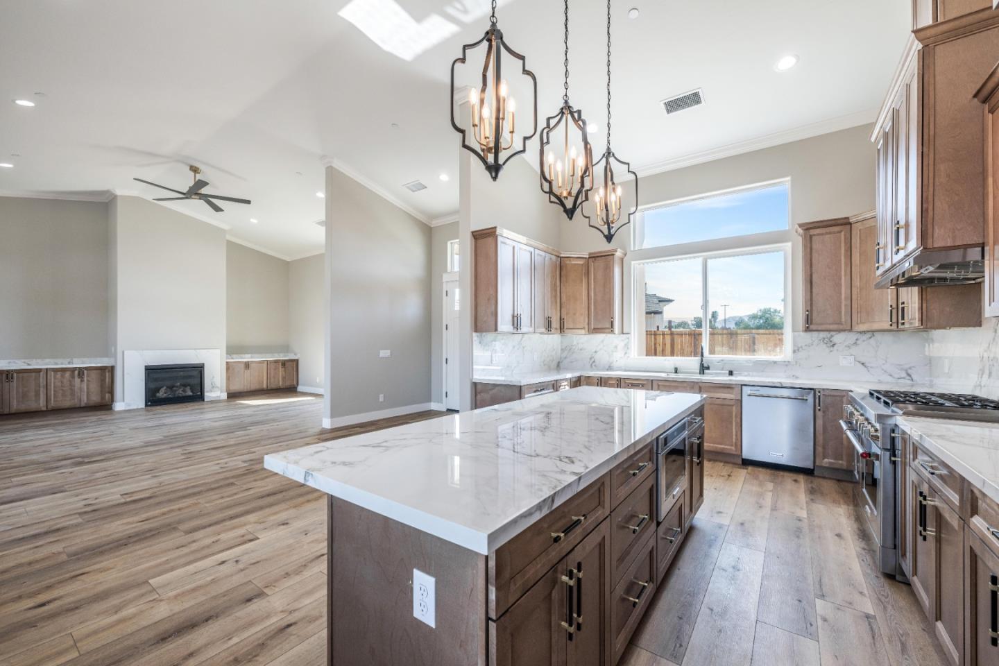 20 Hummingbird CT