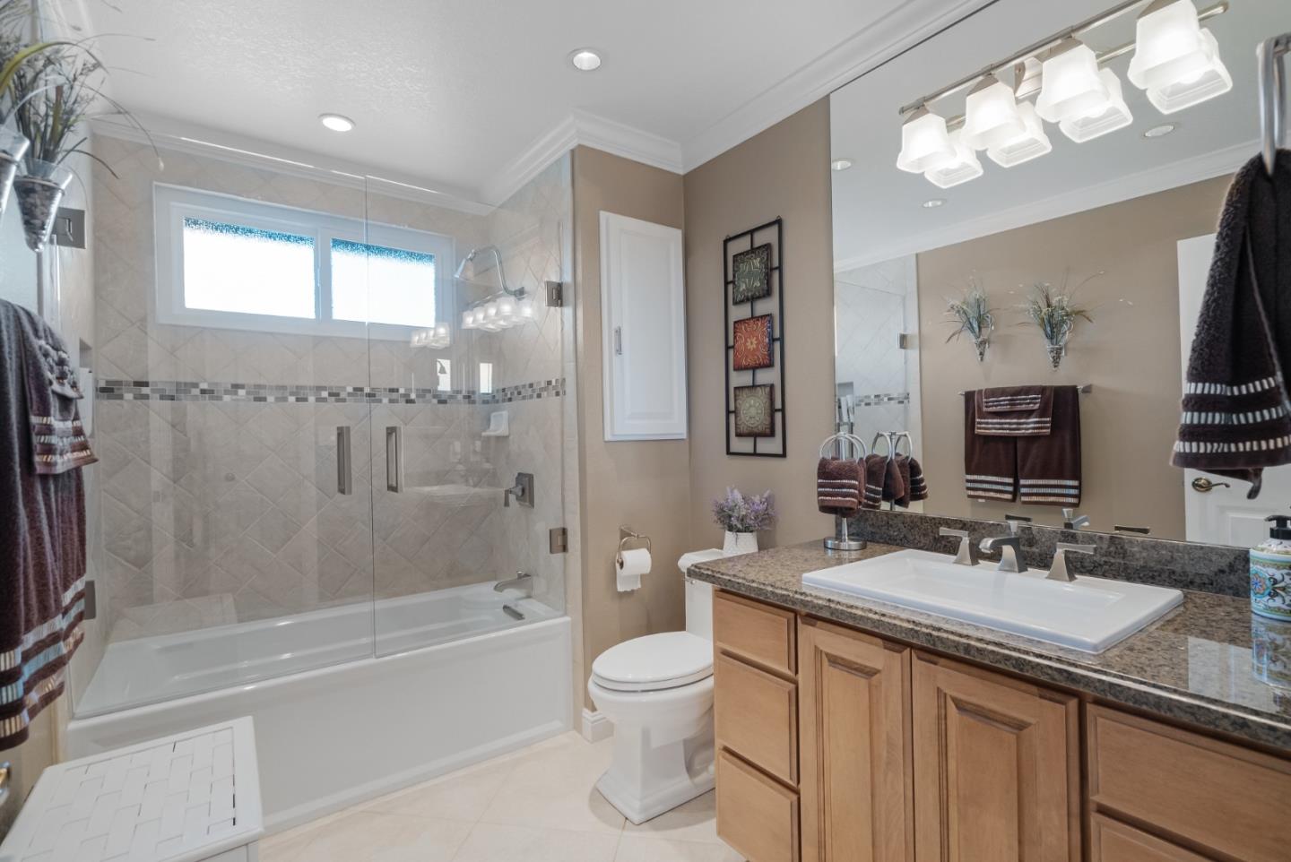 3044 Summerhill CT