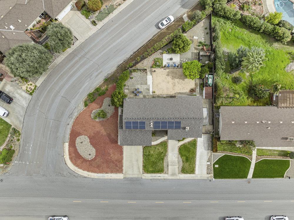 561 Donald DR