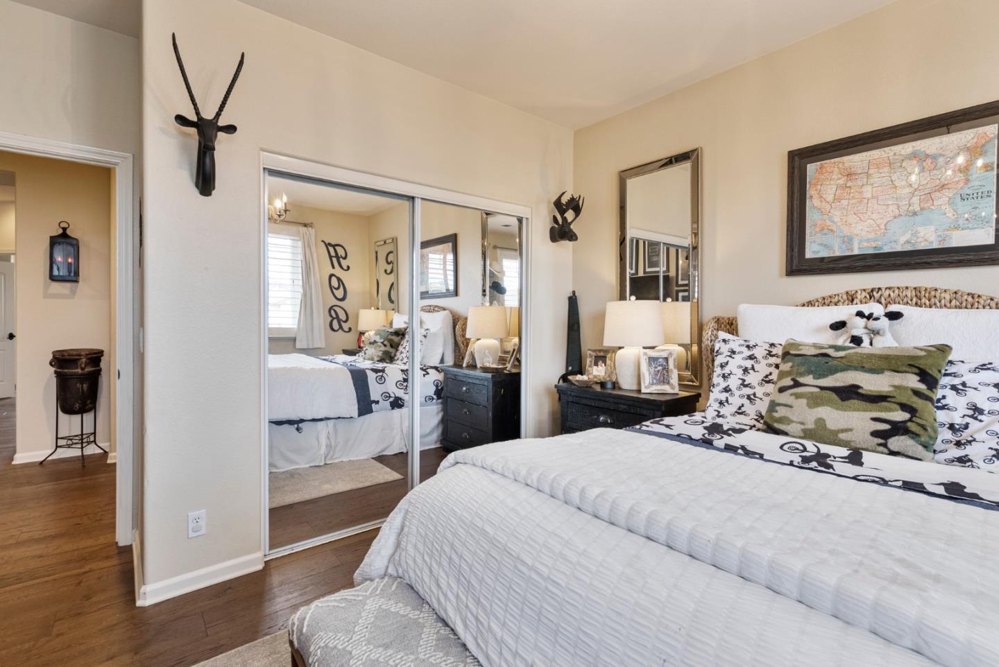 411 Regal DR