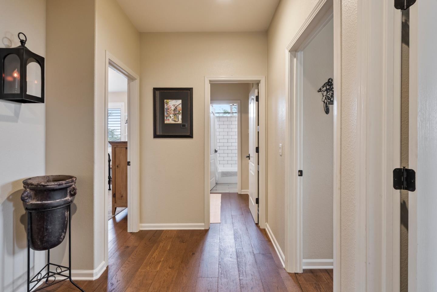 411 Regal DR