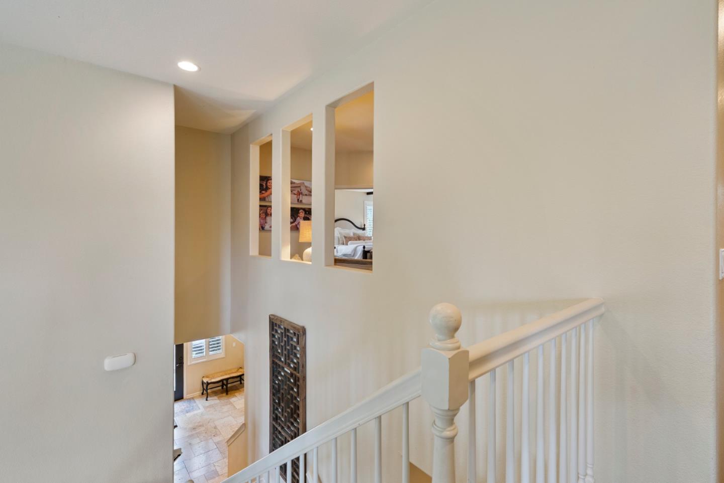 411 Regal DR