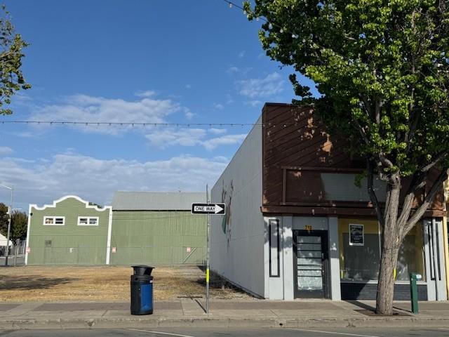 713 San Benito ST