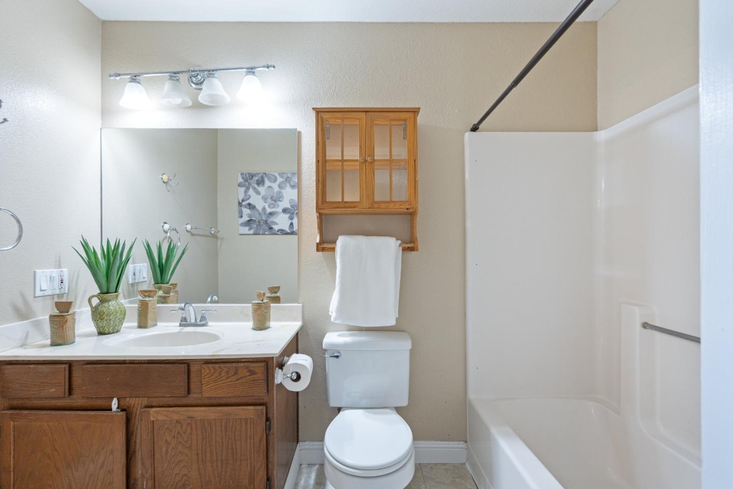 1411 Squire Court