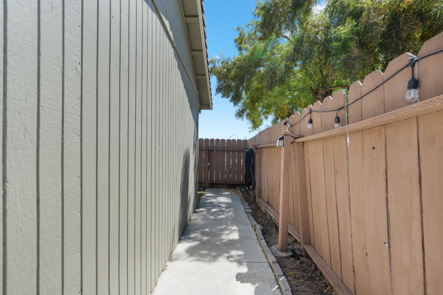 1411 Squire Court