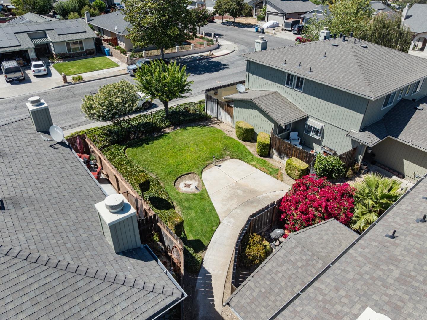1411 Squire Court