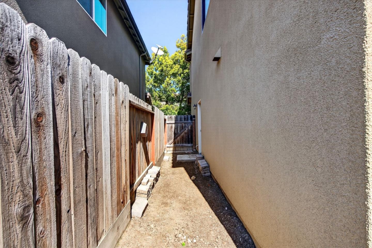 301 Slate Avenue
