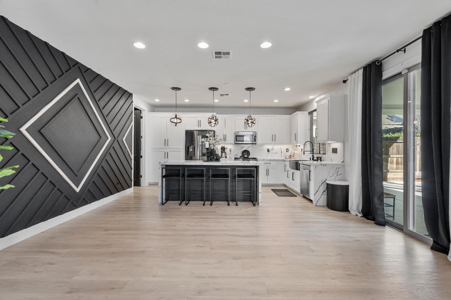 1657 Santana Ranch Drive