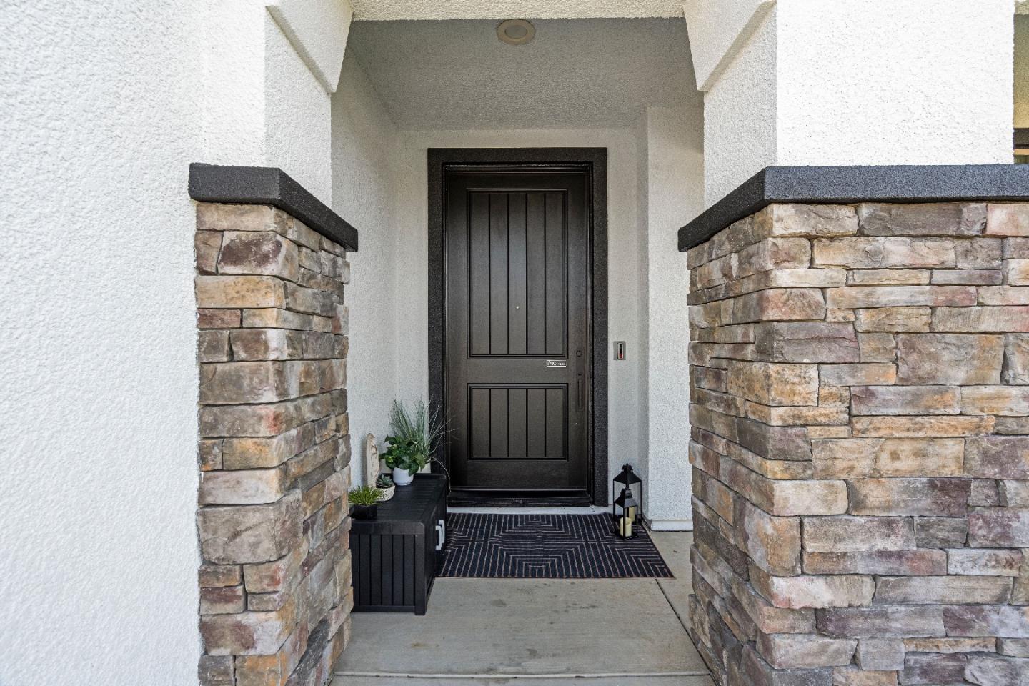 1657 Santana Ranch Drive