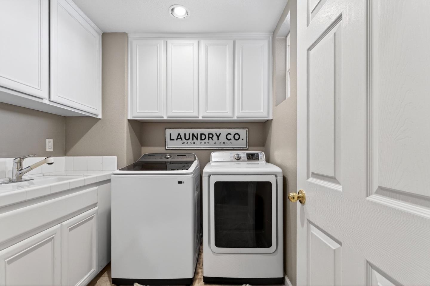 866 Covey Court