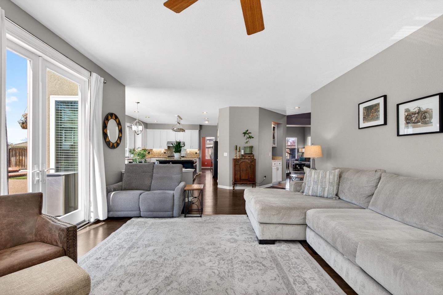 866 Covey Court
