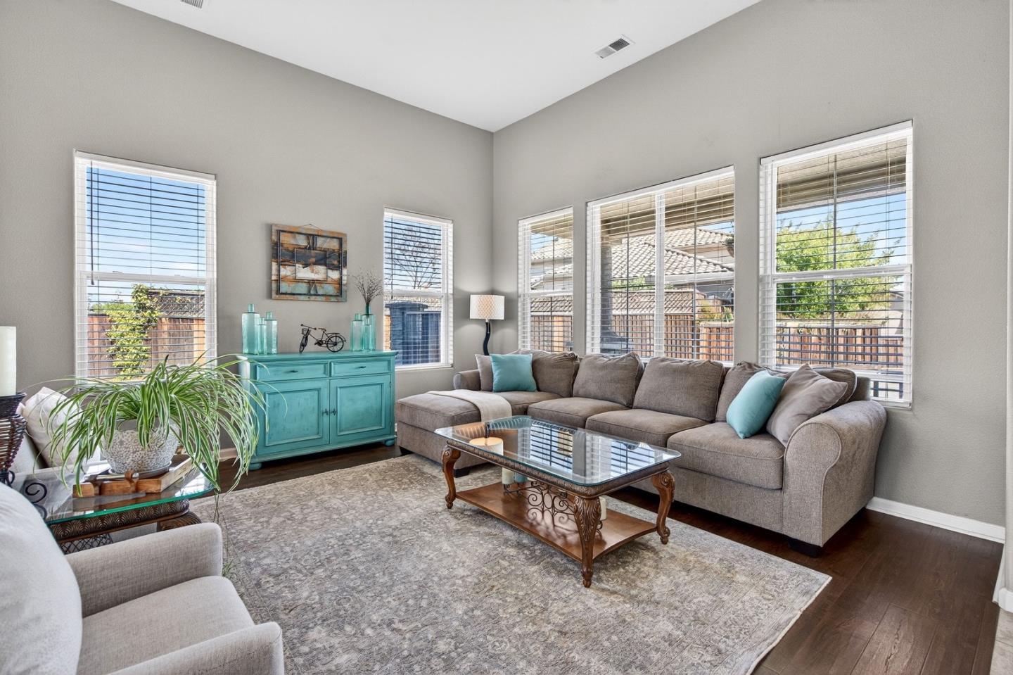 866 Covey Court