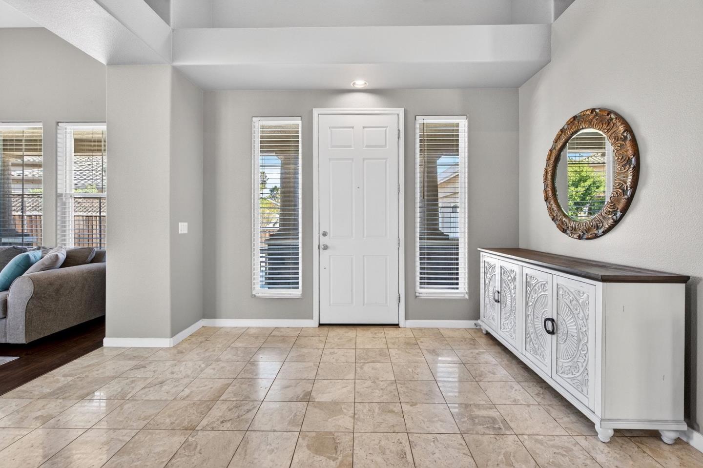 866 Covey Court