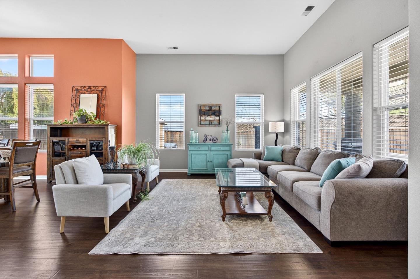 866 Covey Court