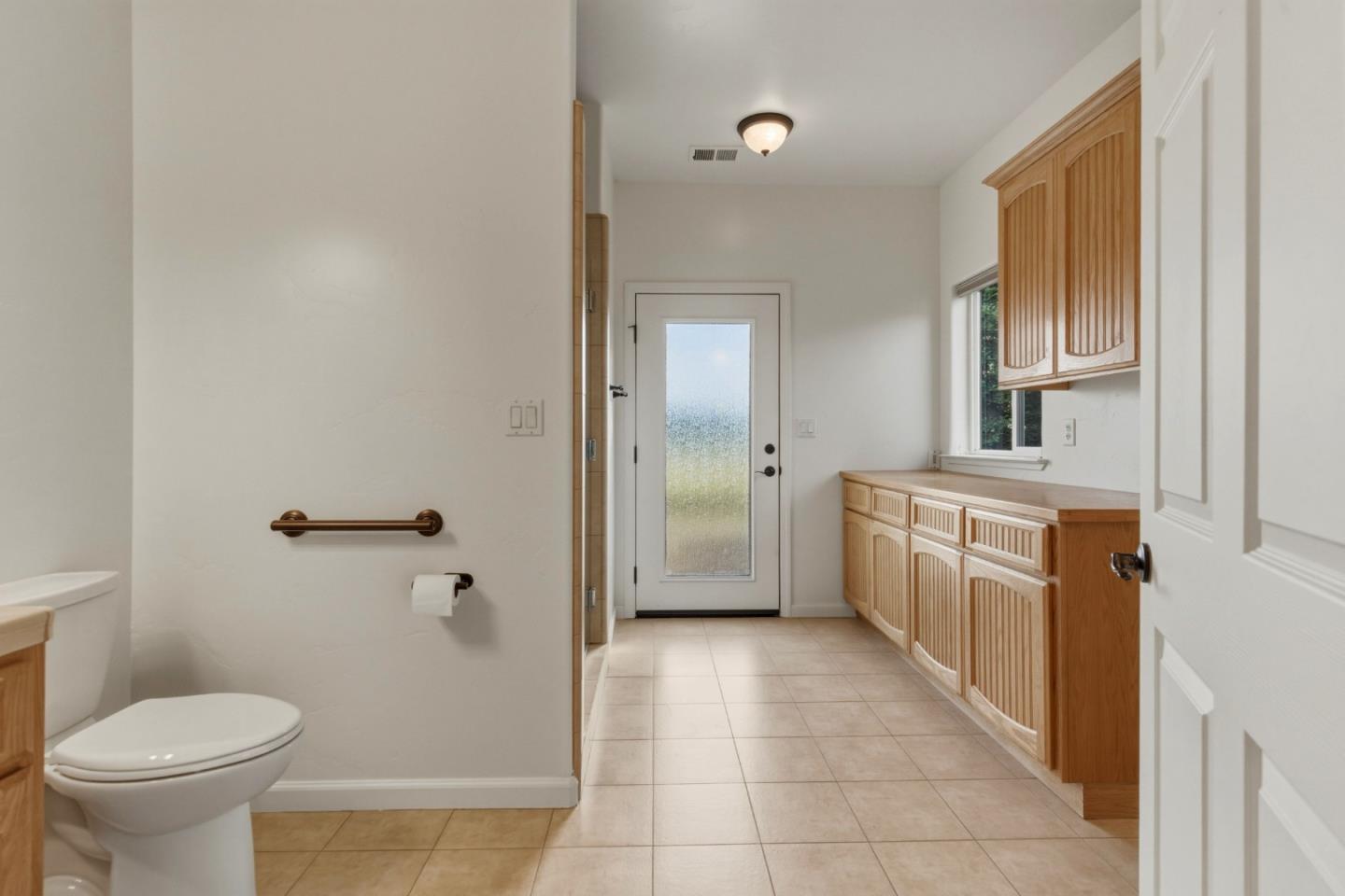 3390 Fallon Road
