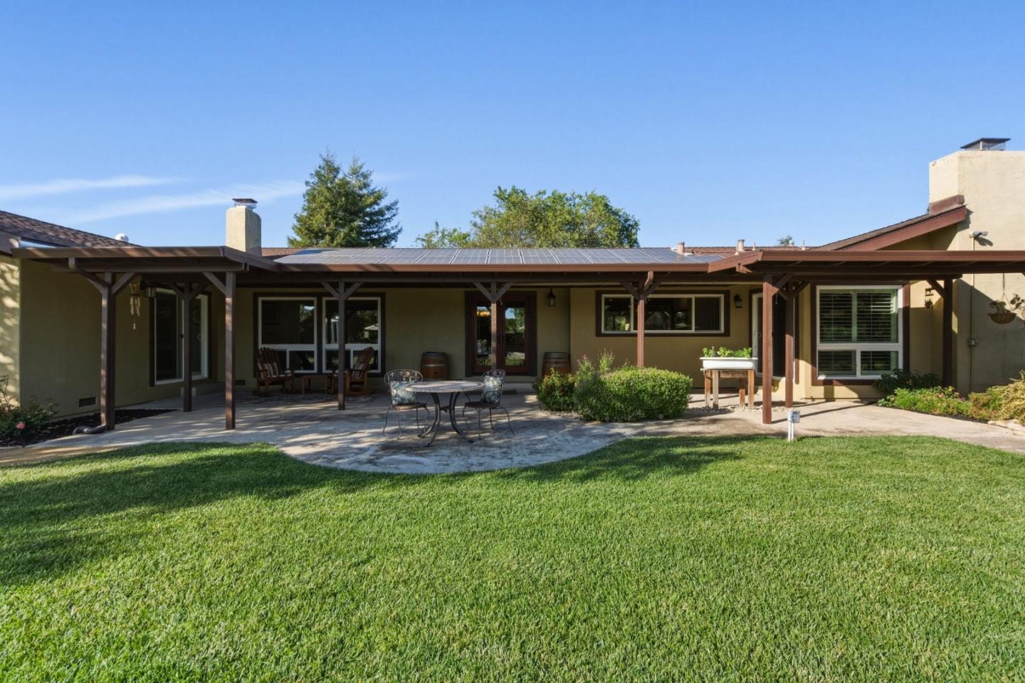 3390 Fallon Road