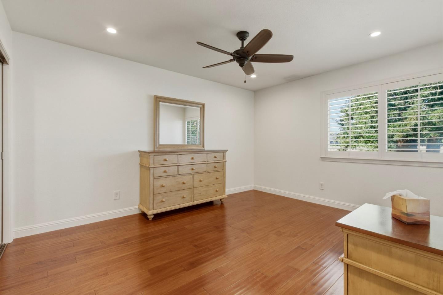 3390 Fallon Road