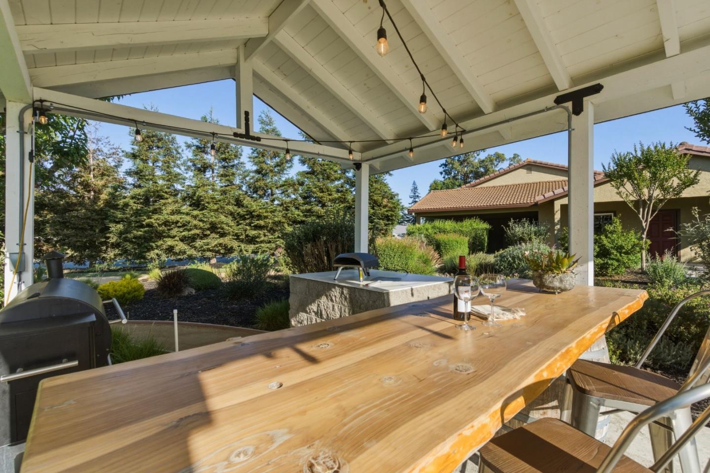 3390 Fallon Road