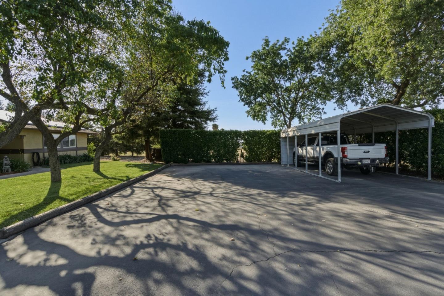 3390 Fallon Road