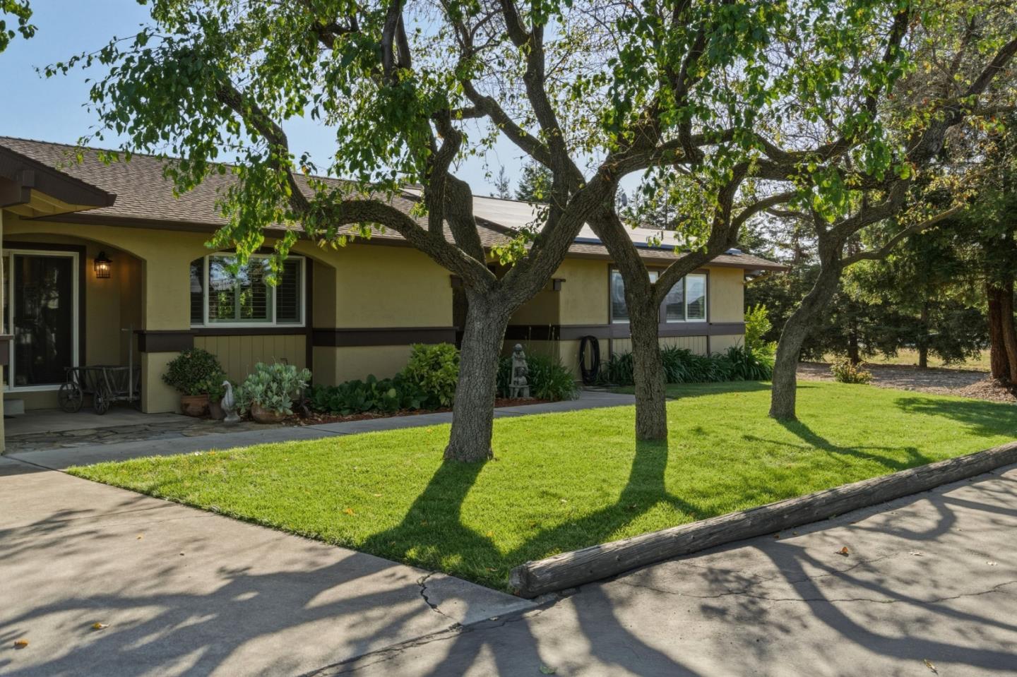 3390 Fallon Road