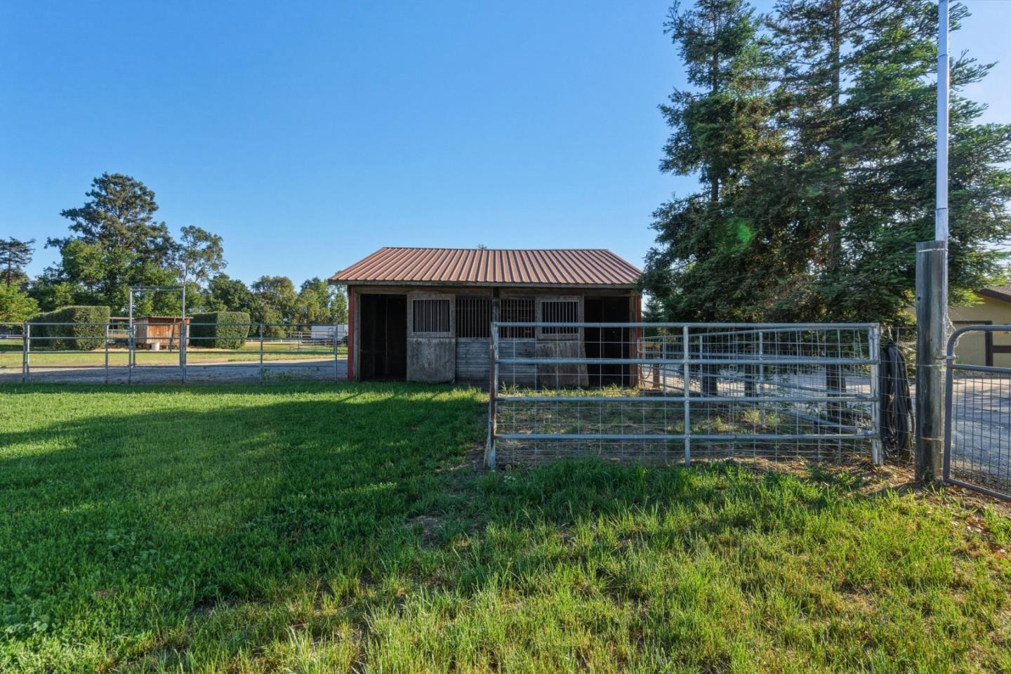 3390 Fallon Road