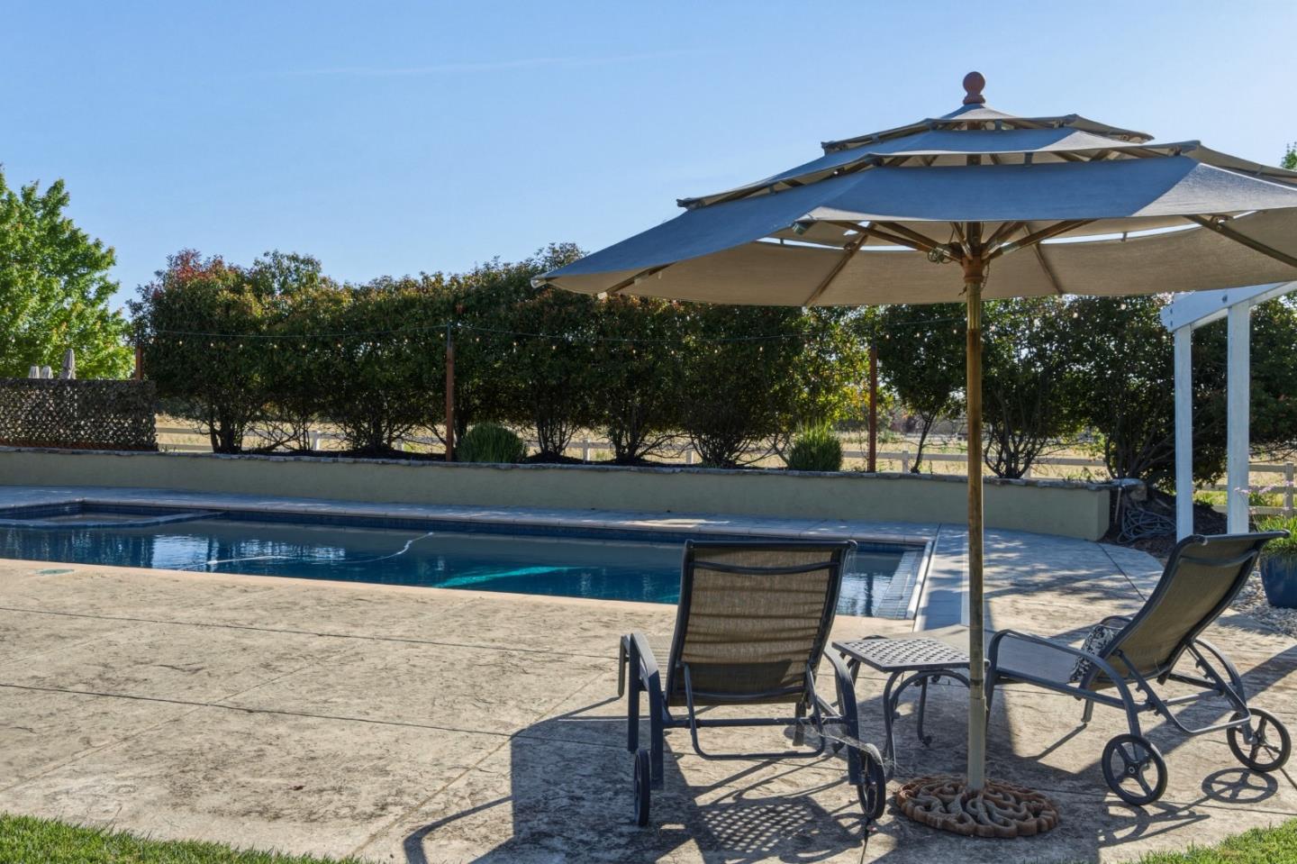 3390 Fallon Road
