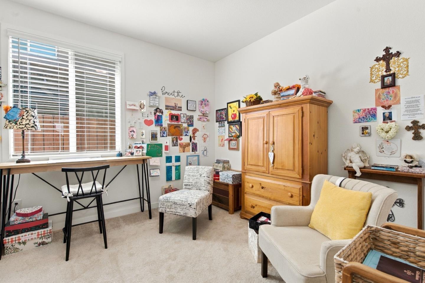 1874 Summit DR