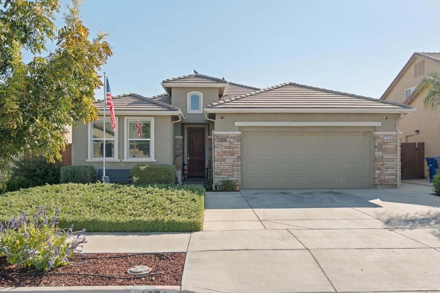 1874 Summit Dr Los Banos CA