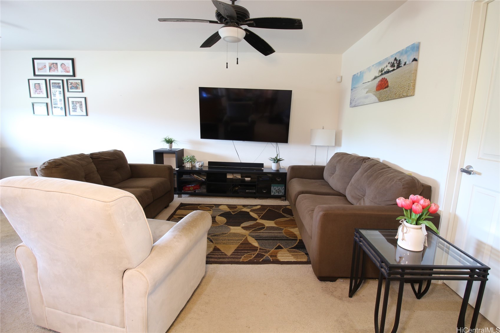 91-1211 Kamaaha Avenue 203