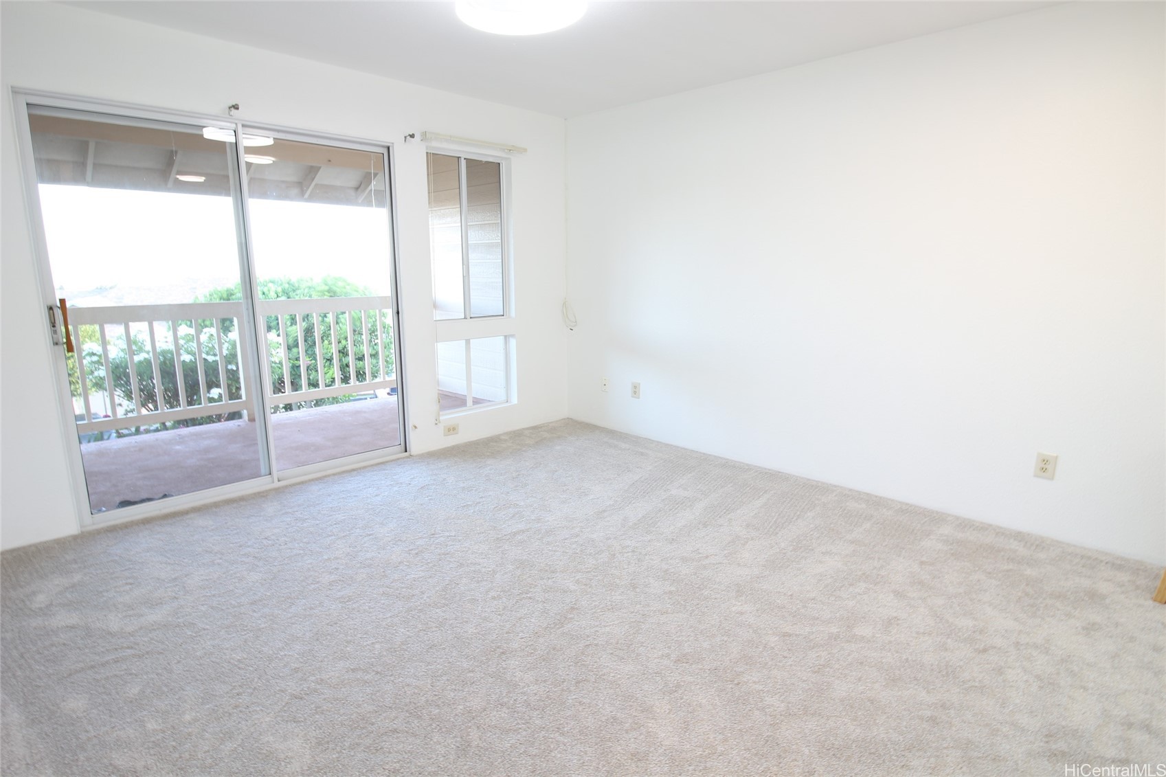 92-1179 Palahia Street J202