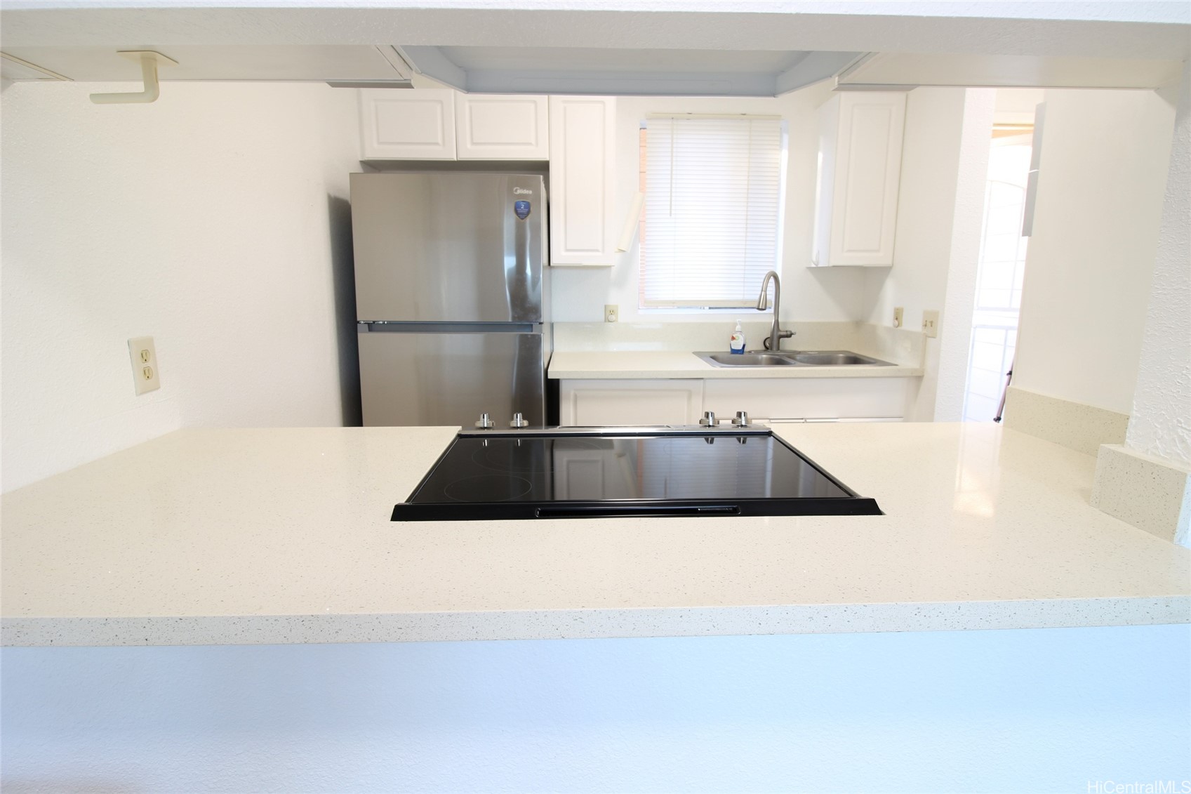 92-1179 Palahia Street J202