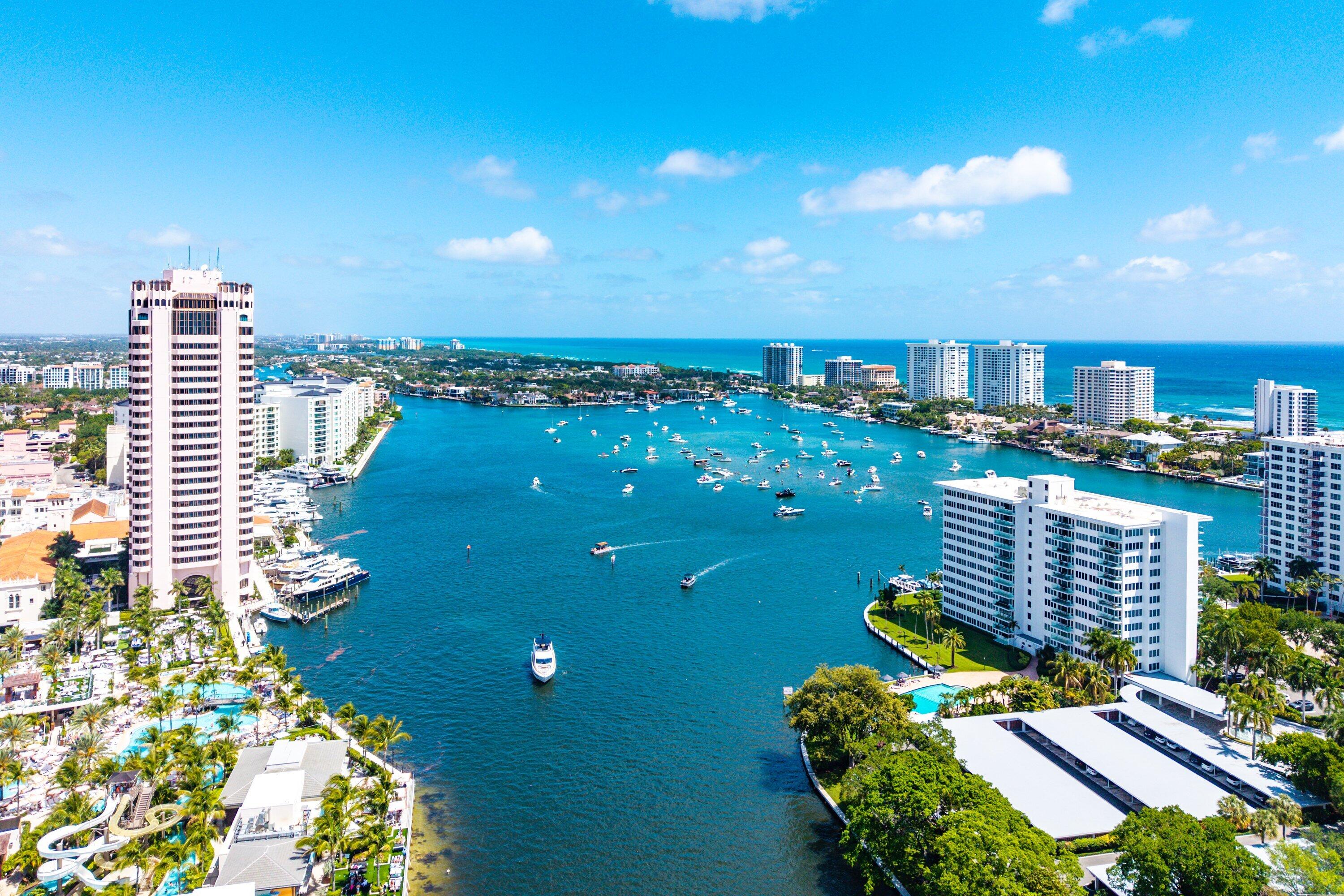 701 E Camino Real 10j