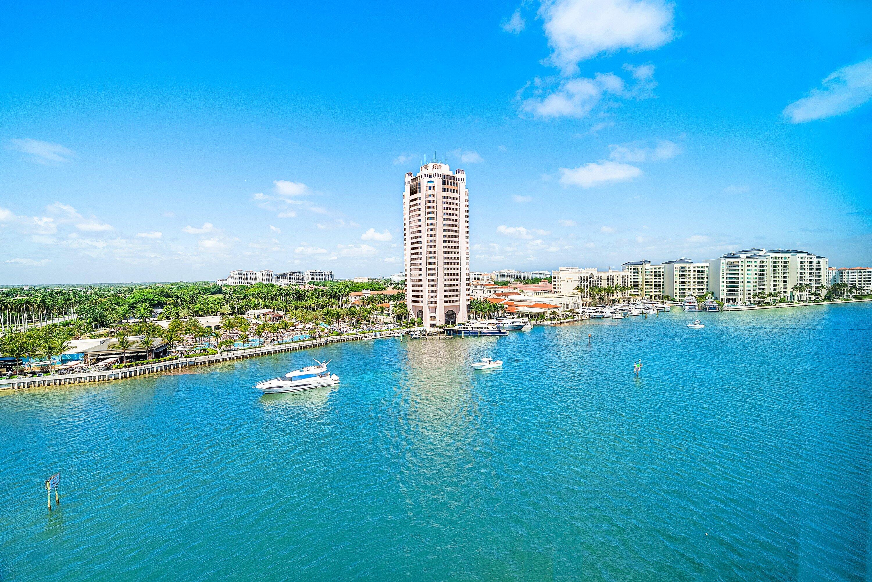 701 E Camino Real 10j