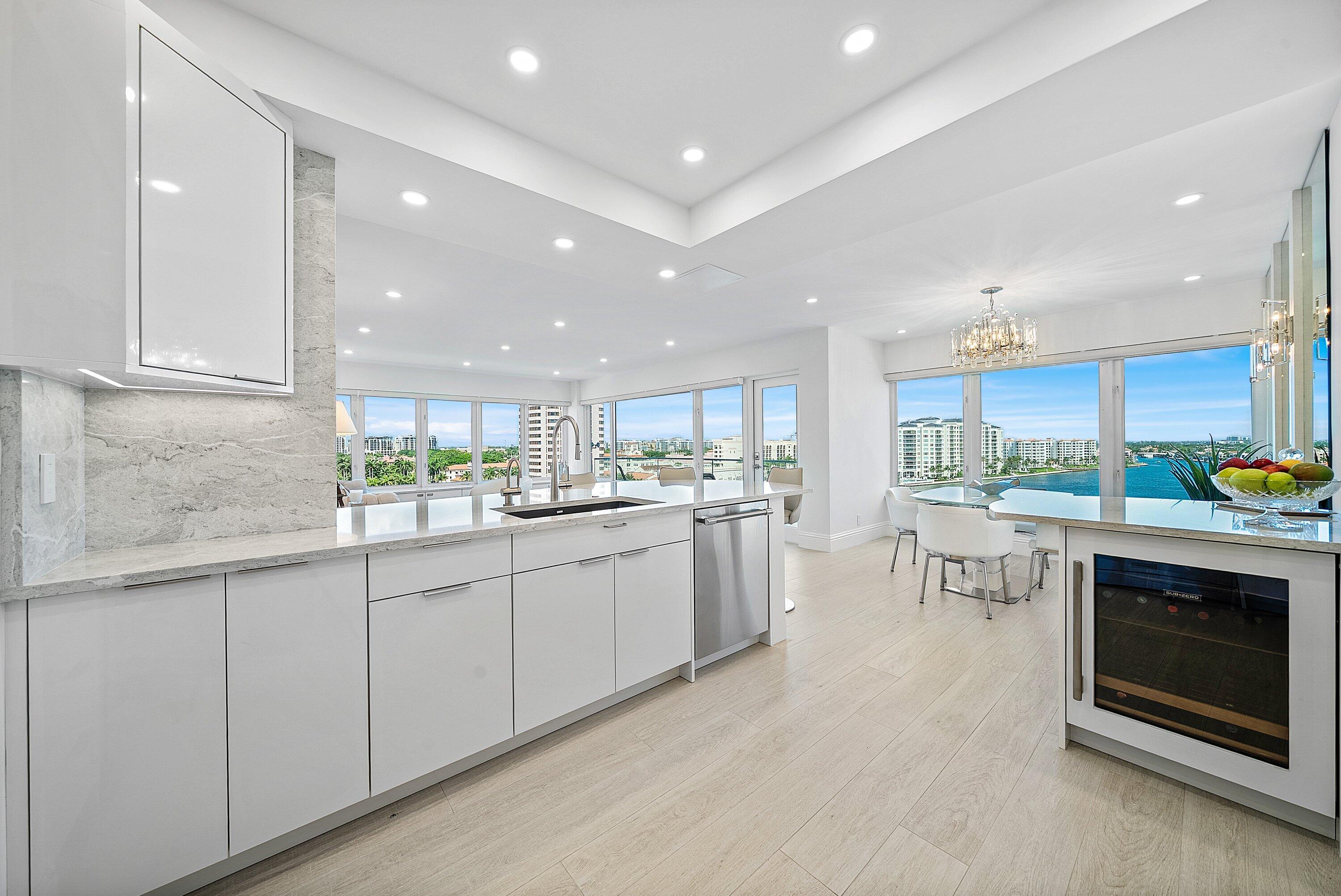 701 E Camino Real 10j