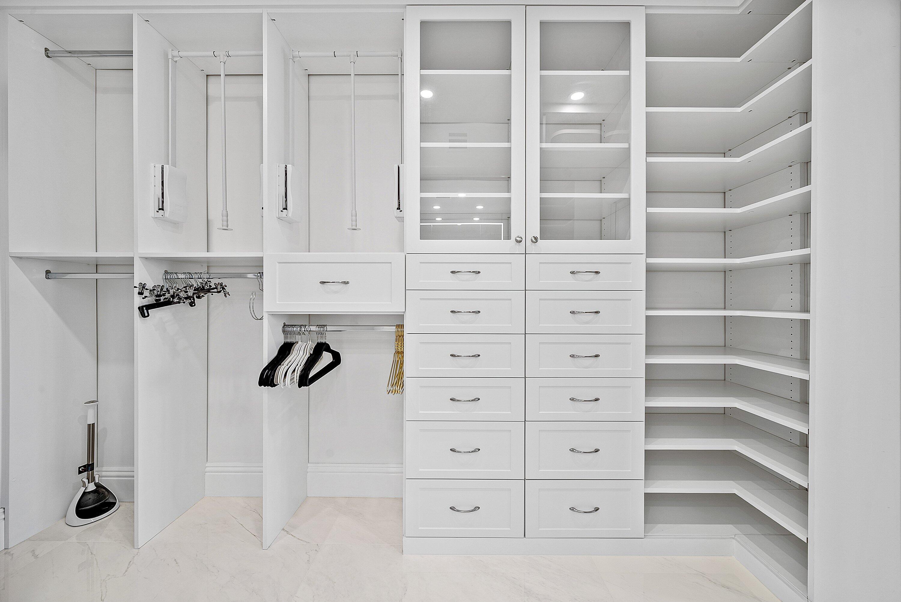 701 E Camino Real 10j