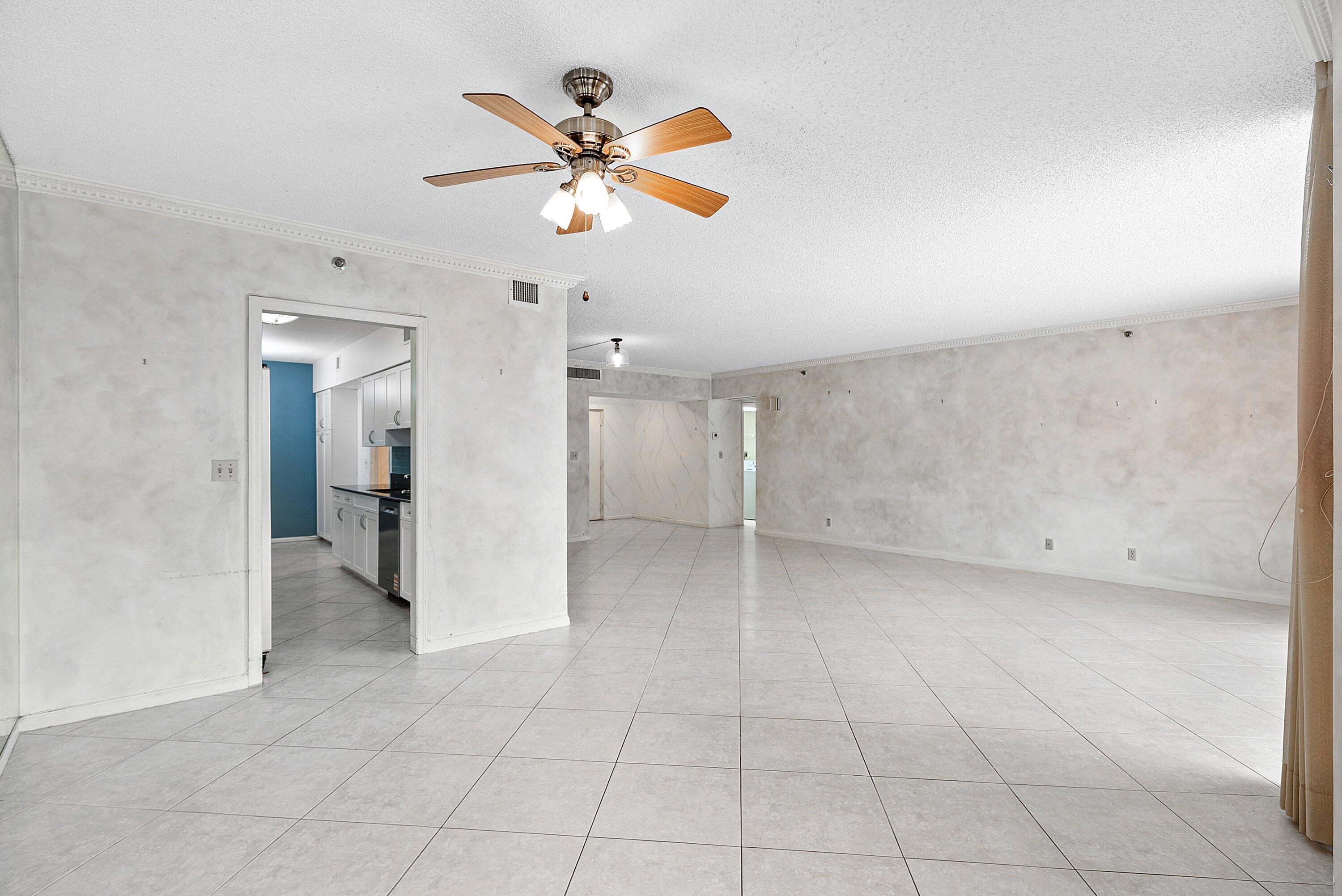1401 S Ocean Boulevard 1050