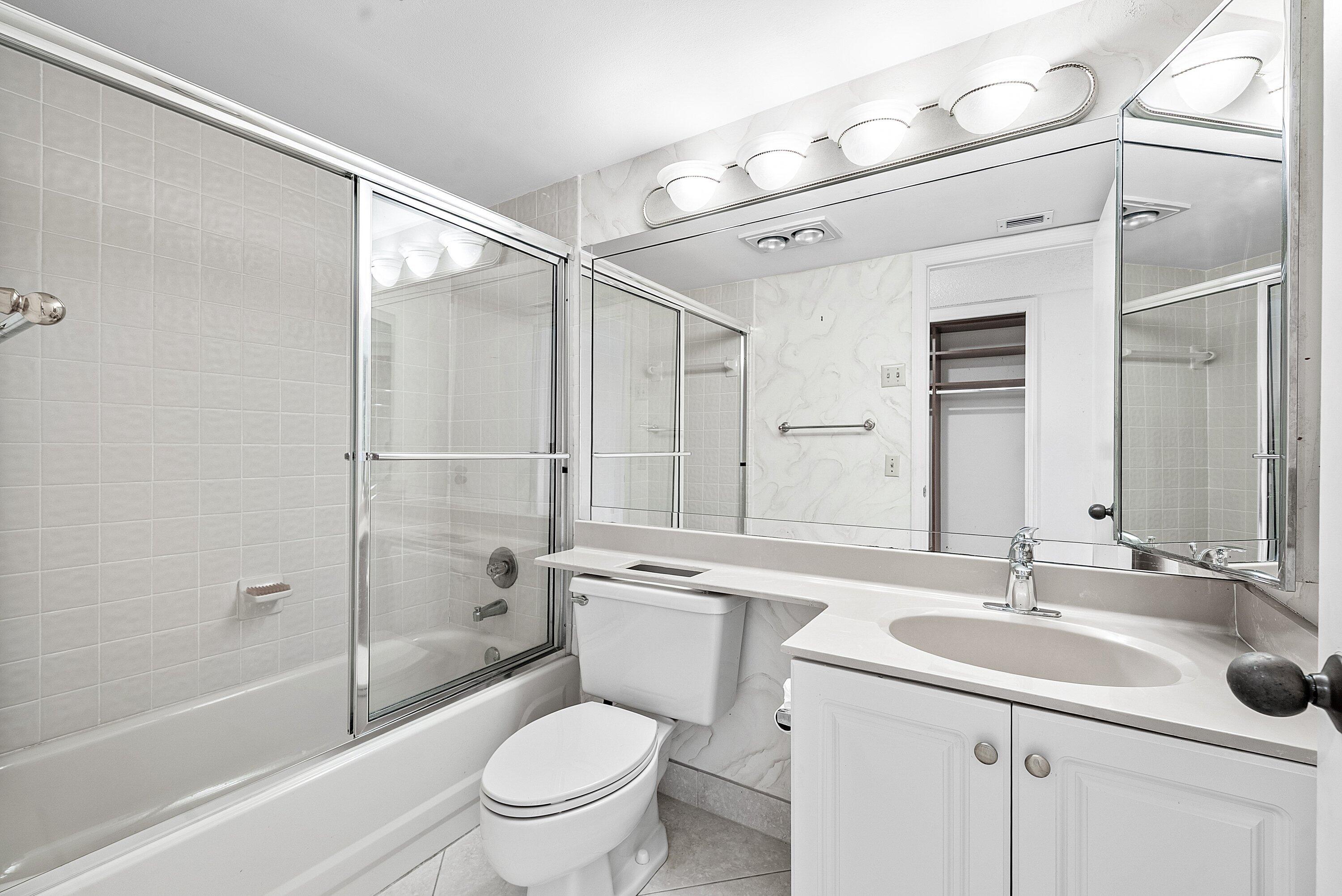 1401 S Ocean Boulevard 1050