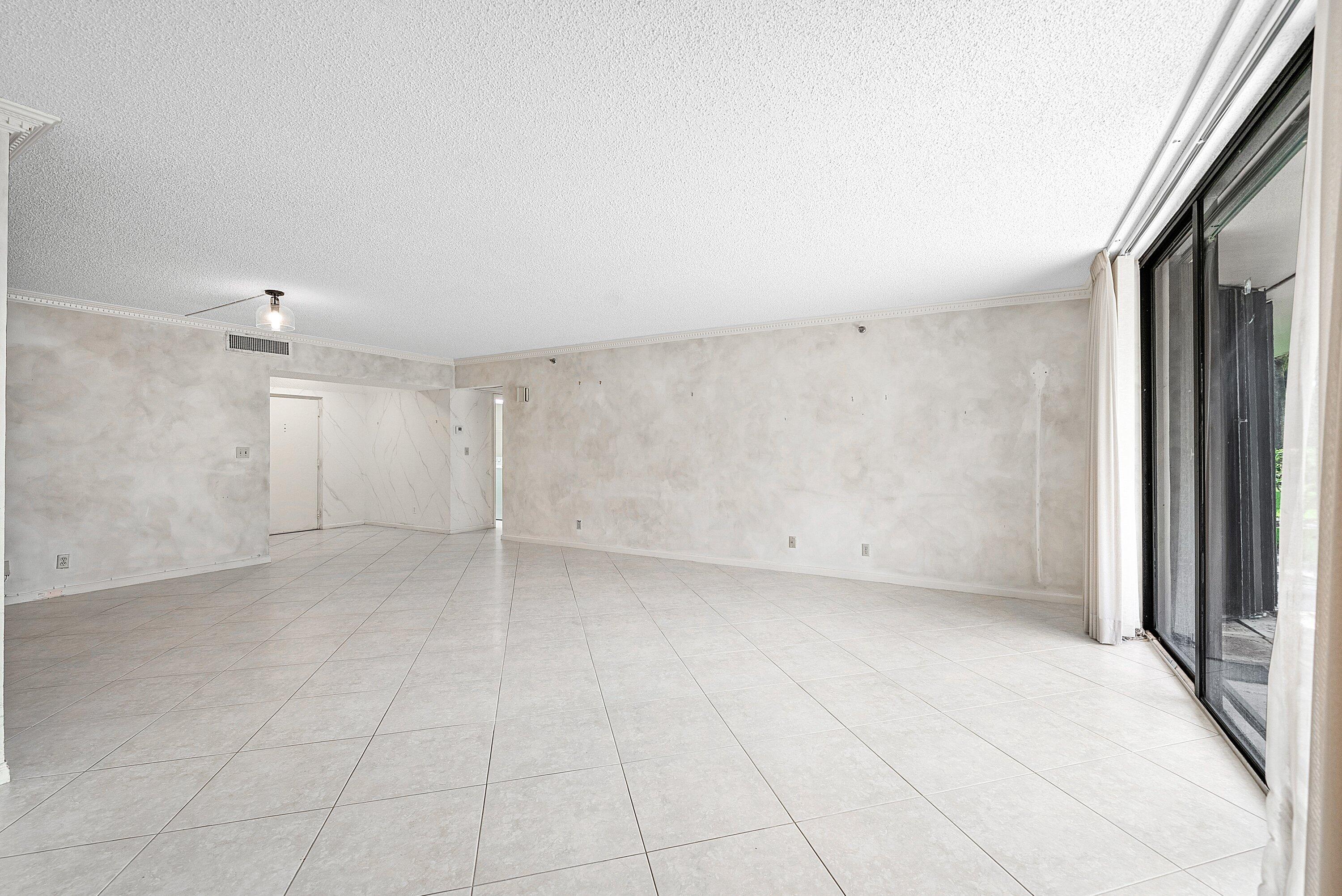 1401 S Ocean Boulevard 1050