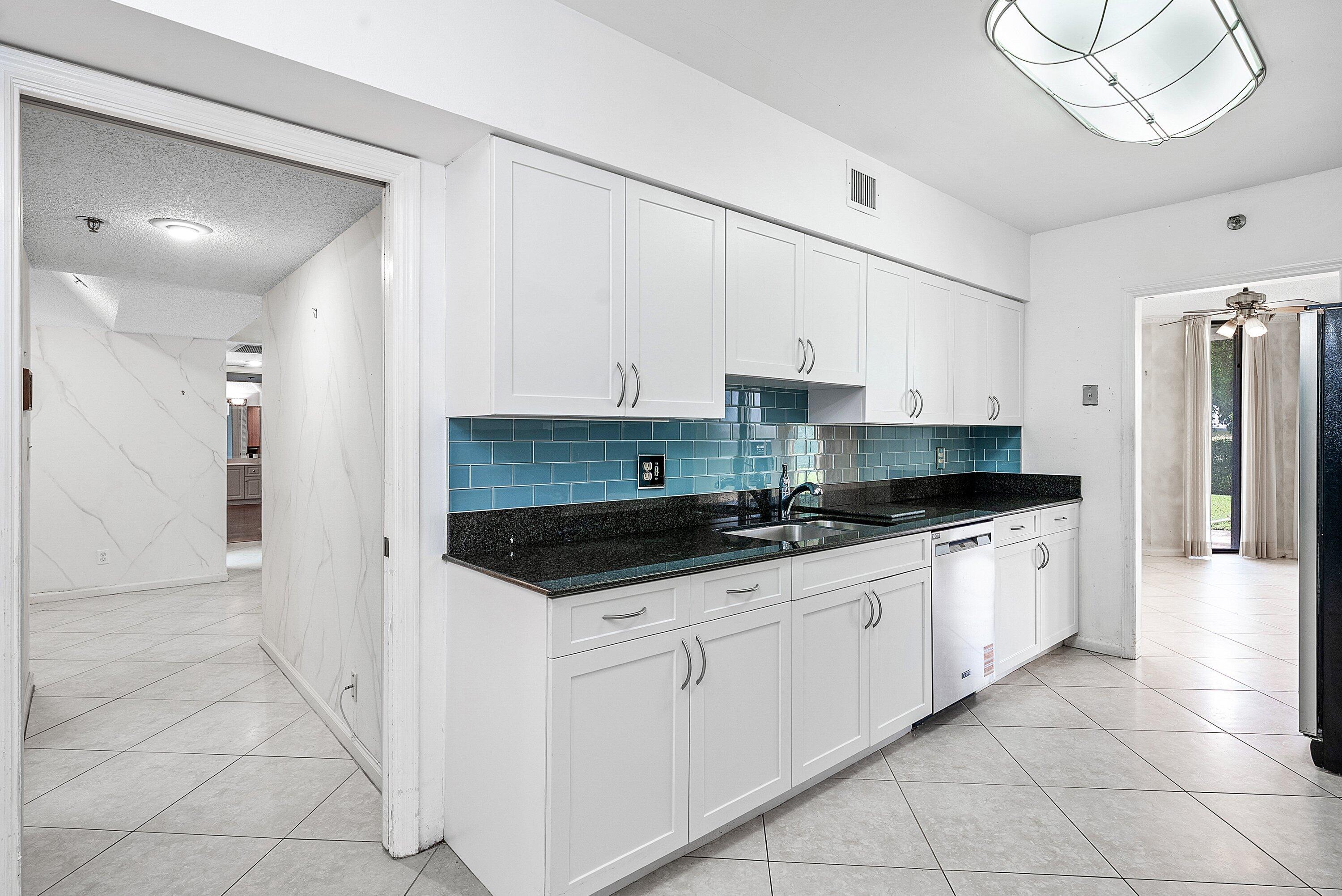 1401 S Ocean Boulevard 1050