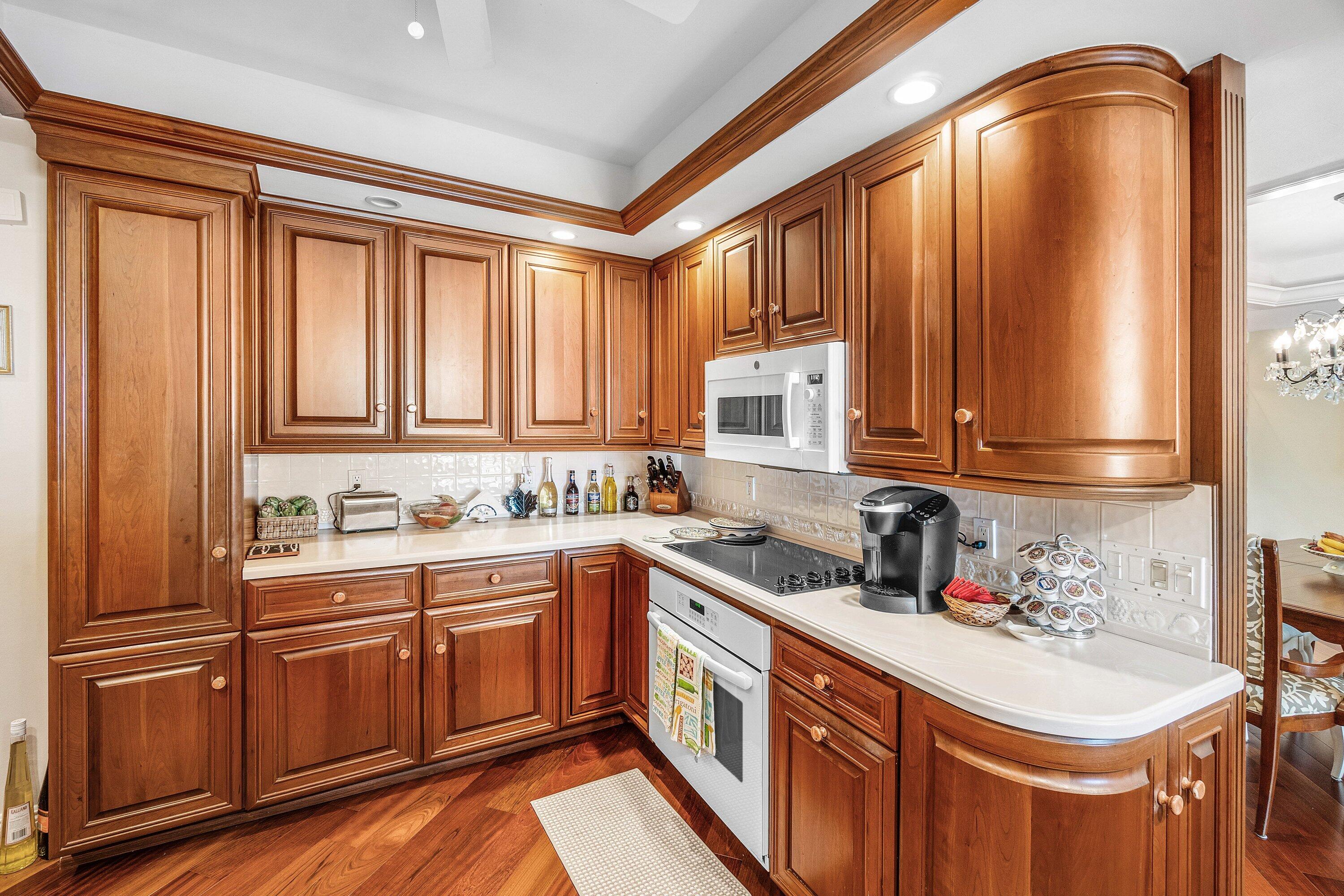 700 S Ocean Boulevard 804