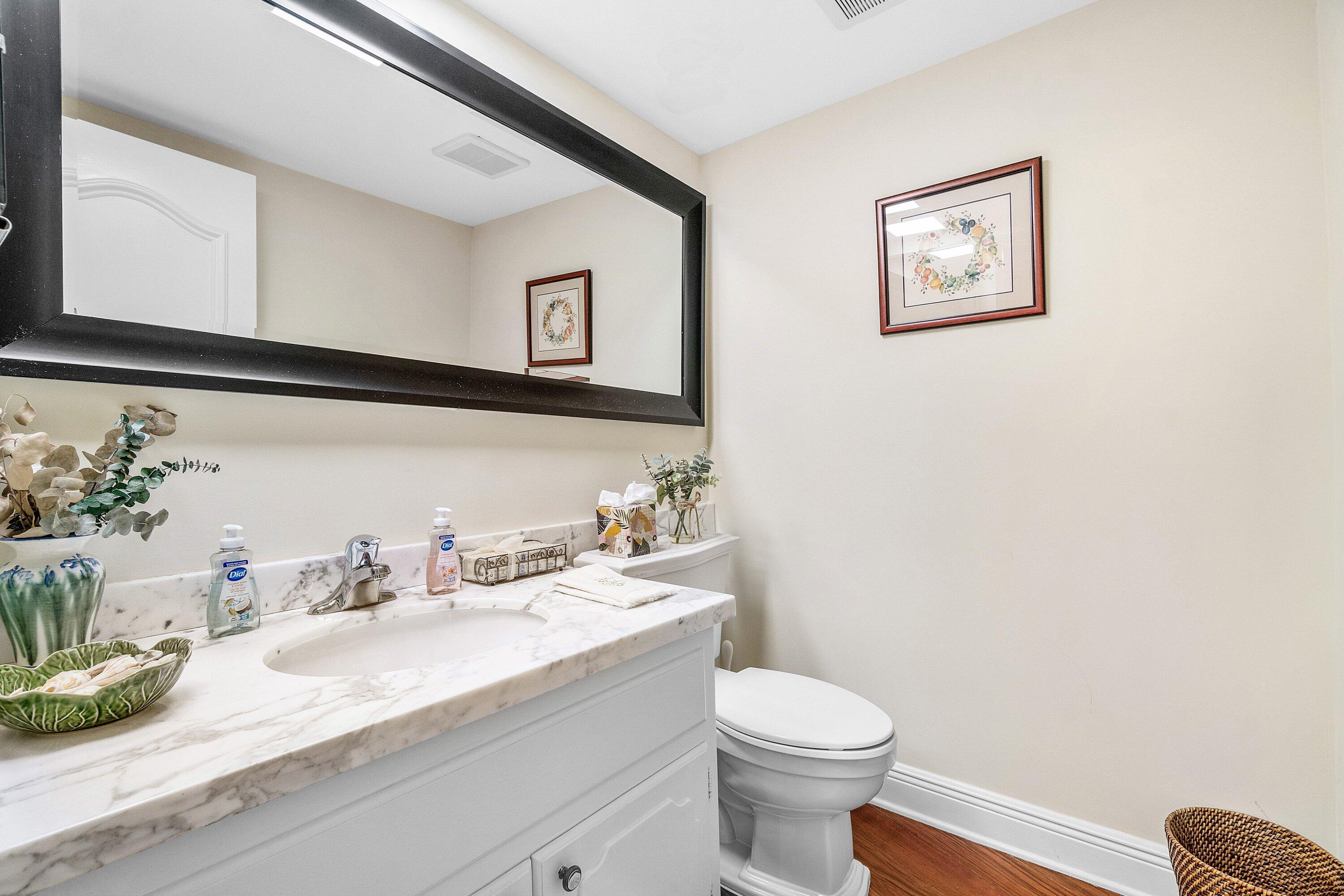 700 S Ocean Boulevard 804