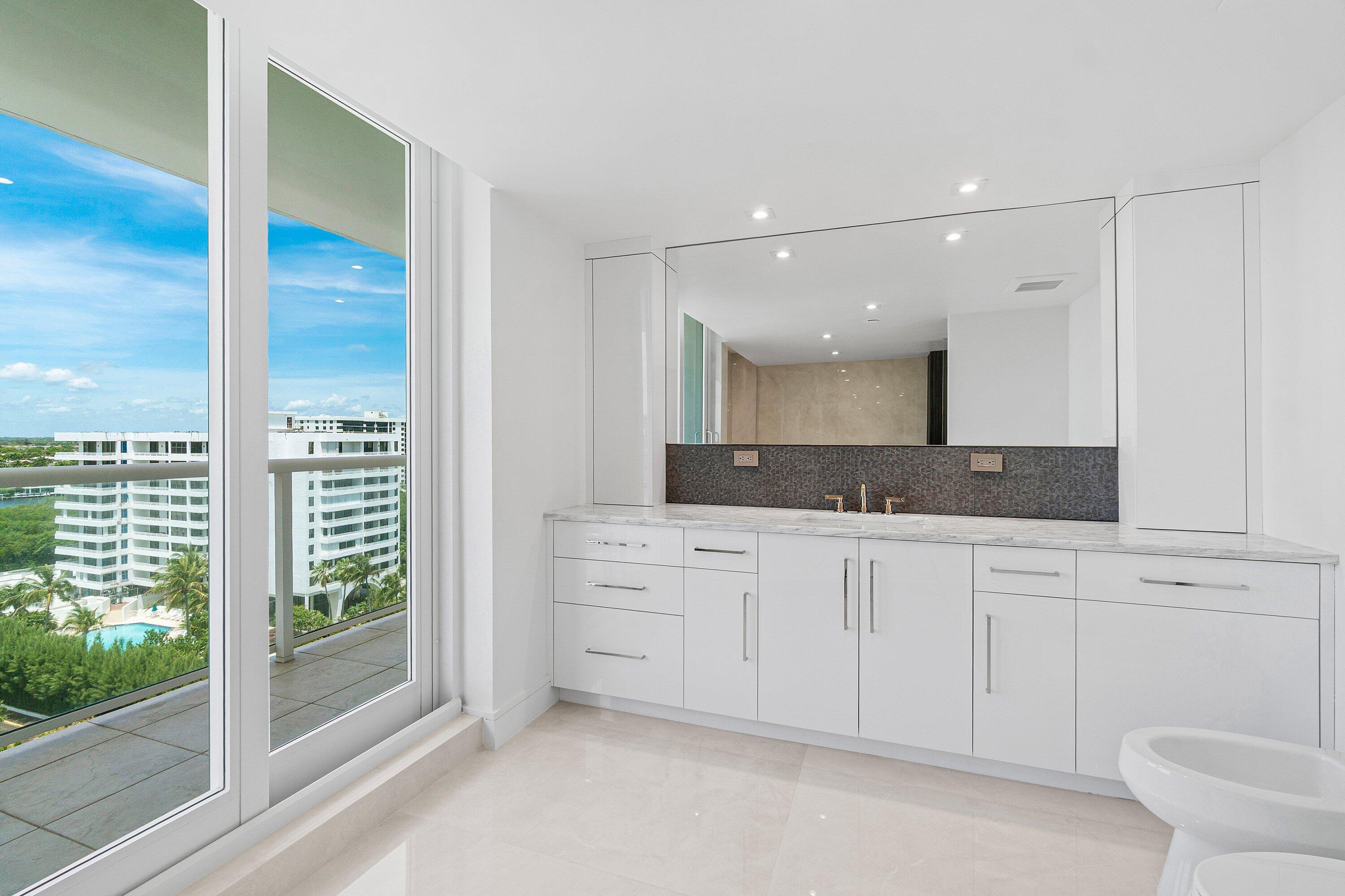 3505 S Ocean Boulevard 12n