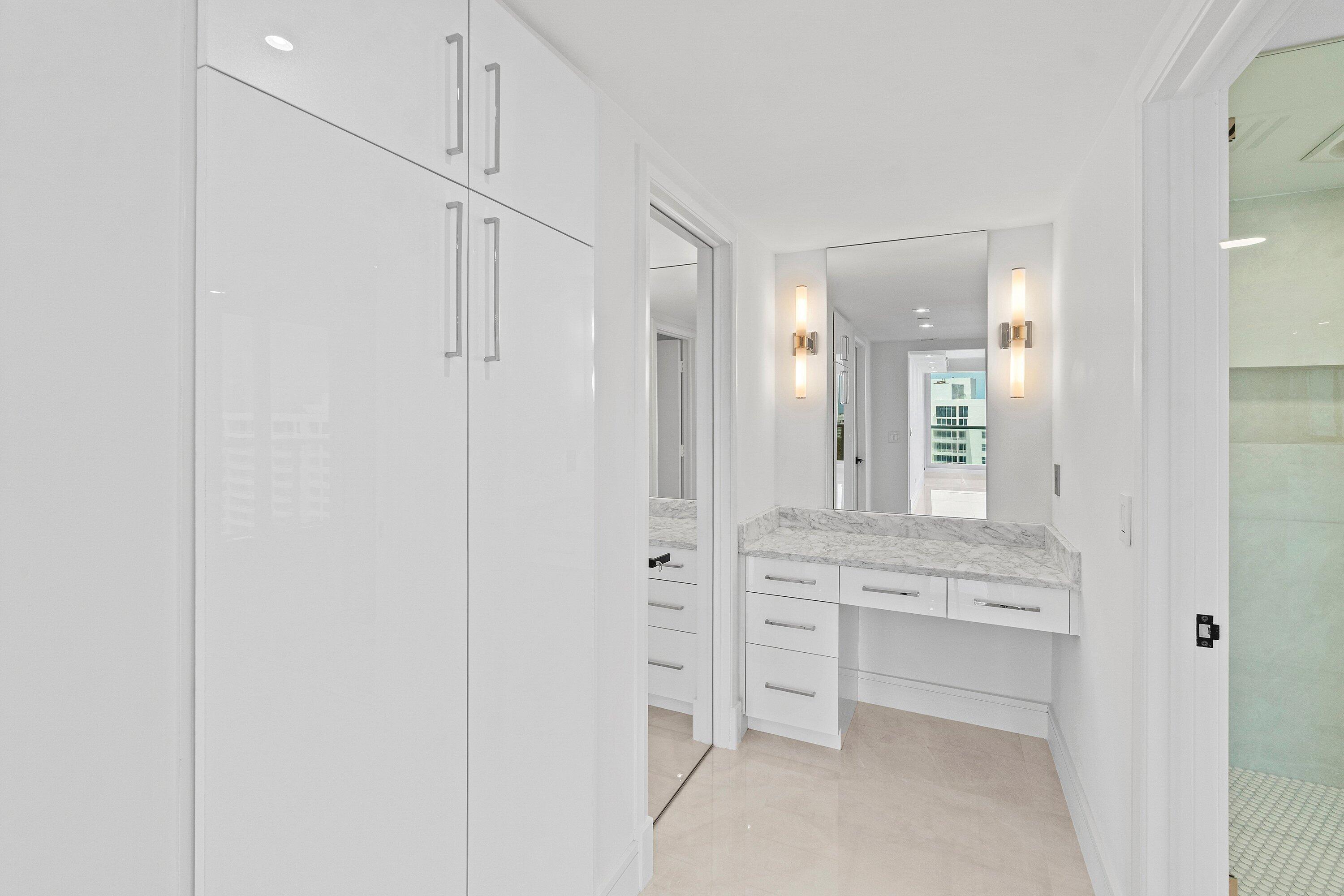 3505 S Ocean Boulevard 12n